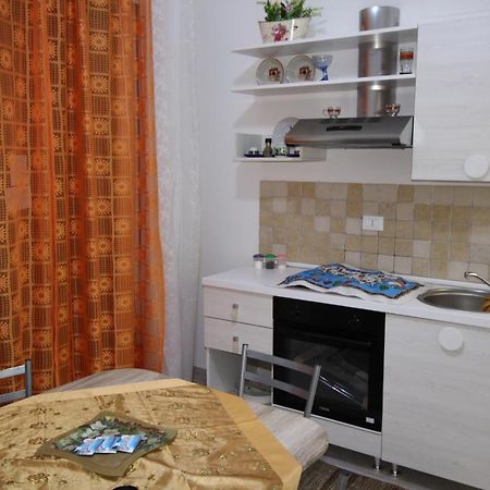 Roberto Guest House Кастелламмаре-дель-Гольфо Екстер'єр фото